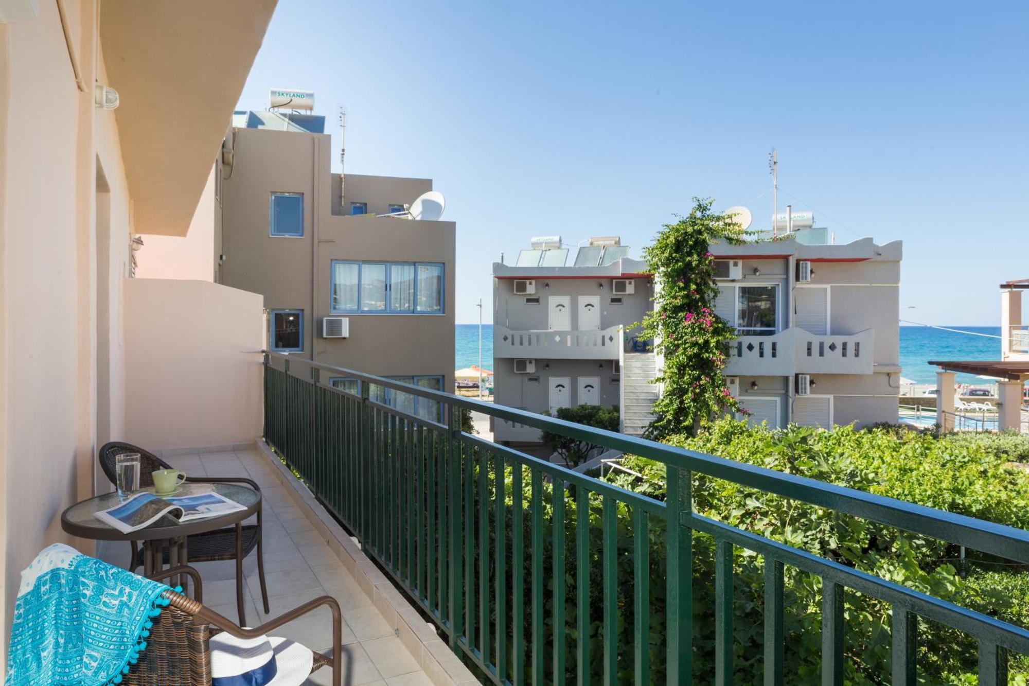 Anemi Blue Apt, Suitable Up To 4, Near The Beach! Rethymno  Екстер'єр фото